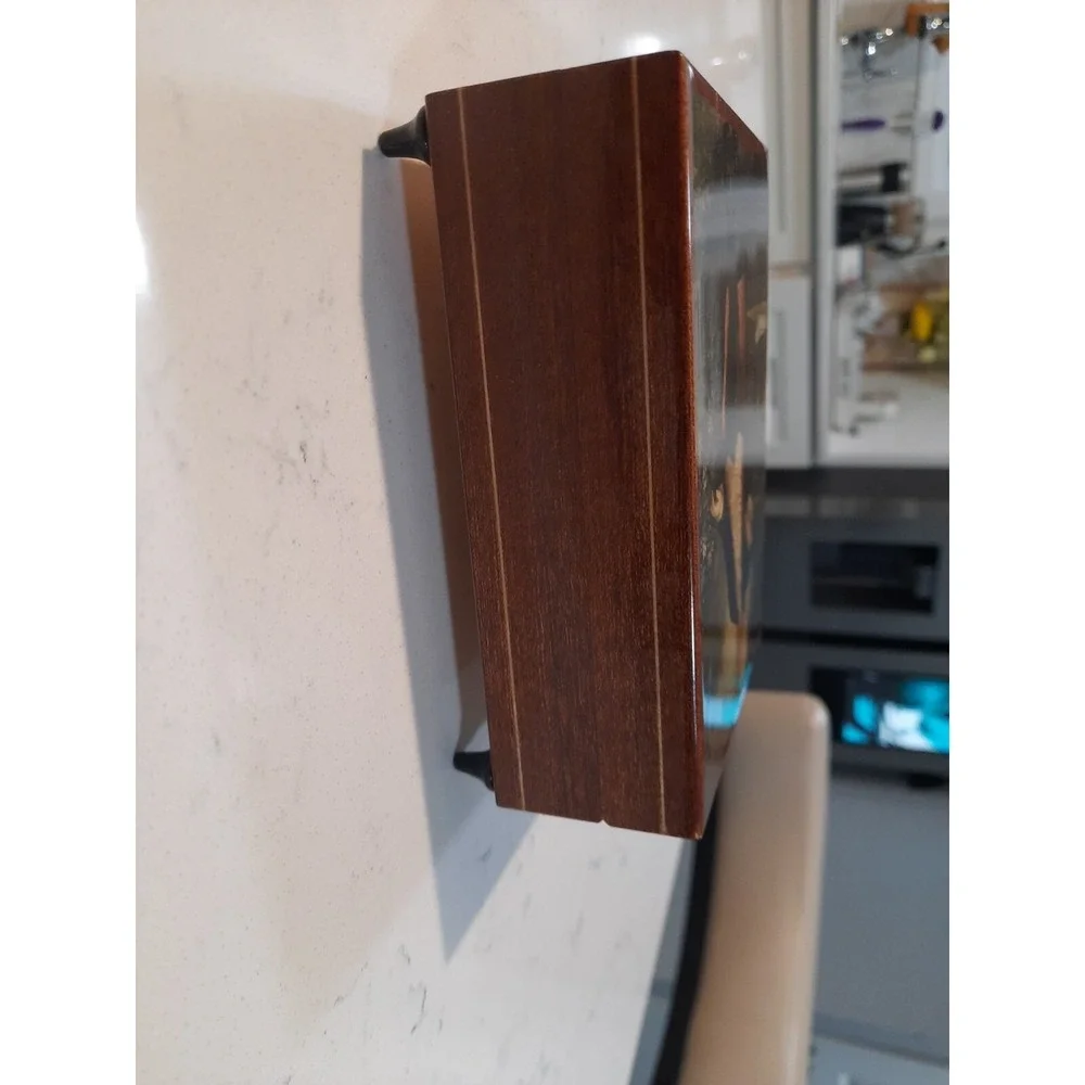 Cuendet Music Box Mozart Elne Kleine Nachtmusik